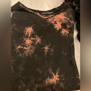 Shein top large.